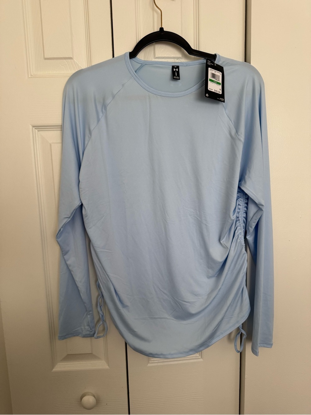 Under Armour Light Blue Long Sleeve Athletic Top size large
